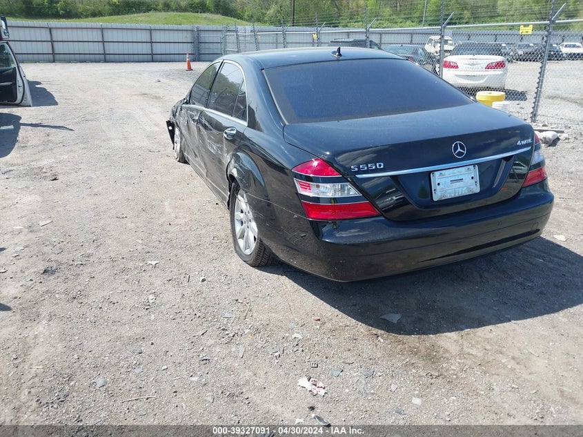 2008 Mercedes-Benz S 550 4Matic VIN: WDDNG86X08A190947 Lot: 39327091