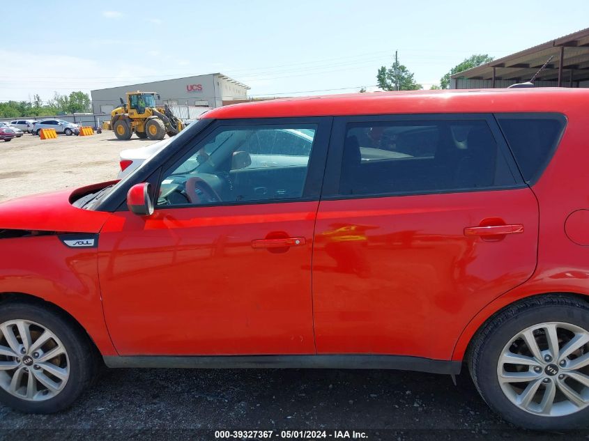 2019 Kia Soul + VIN: KNDJP3A52K7653953 Lot: 39327367