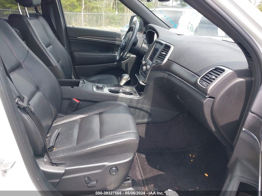 VIN 1C4RJFBG7JC241202 2018 JEEP GRAND CHEROKEE LIMITED 4X4