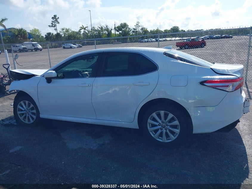 VIN 4T1C11AK7LU377515 2020 TOYOTA CAMRY LE