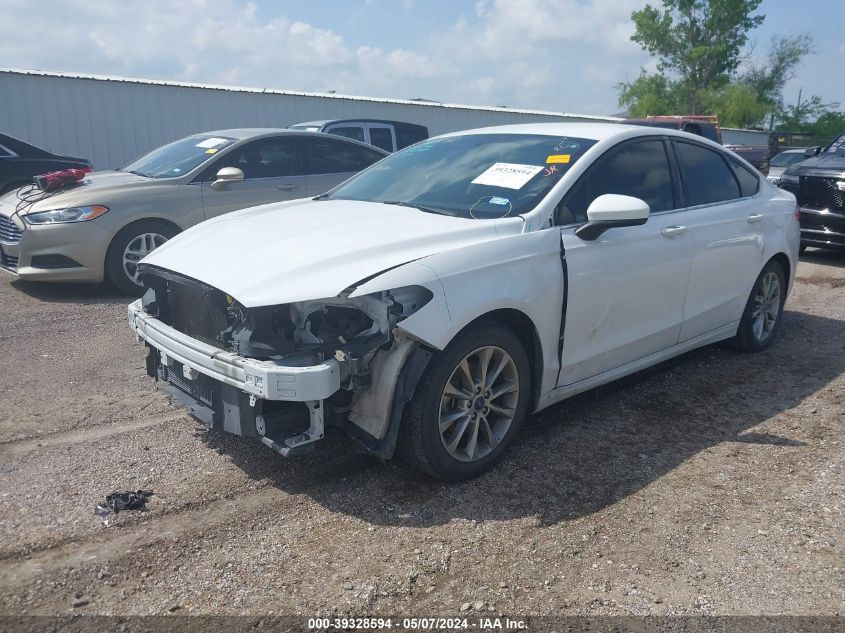 2017 Ford Fusion Se VIN: 3FA6P0HD9HR246950 Lot: 39328594