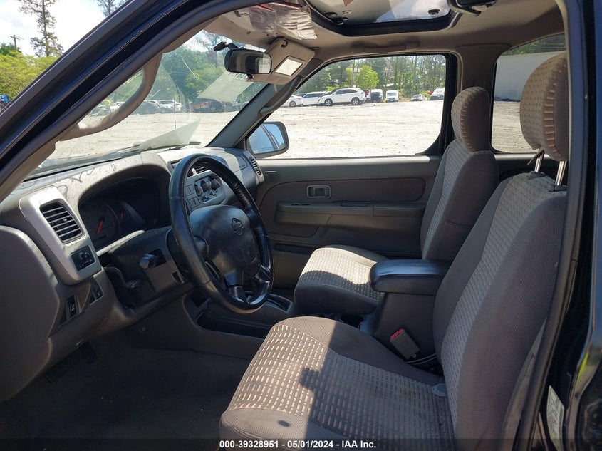 2001 Nissan Xterra Se VIN: 5N1ED28TX1C590921 Lot: 39328951