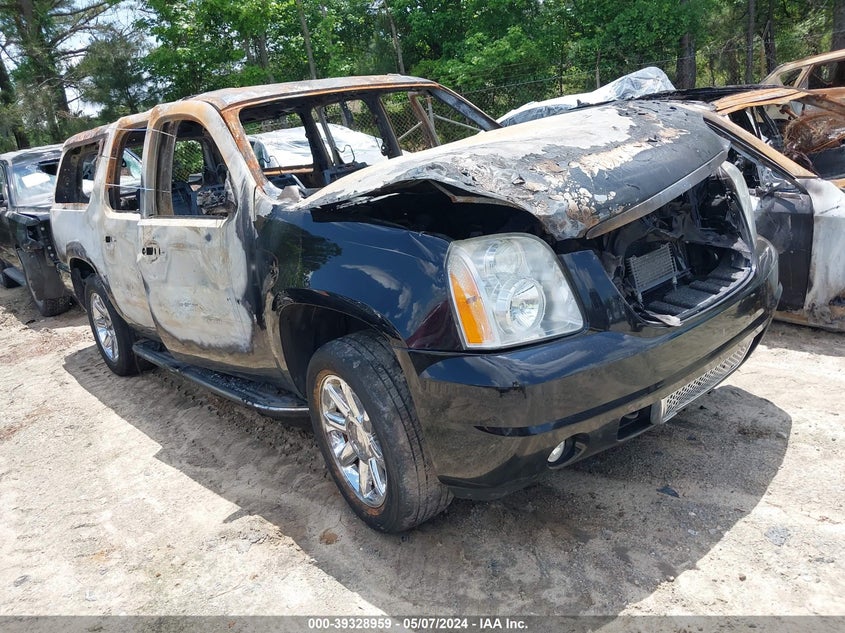 2013 GMC YUKON XL 1500 DENALI - 1GKS2MEF2DR277911