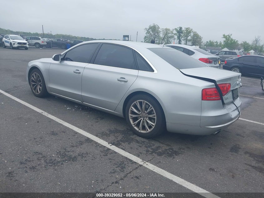 2011 Audi A8 L 4.2 VIN: WAURVAFD2BN021640 Lot: 39329052