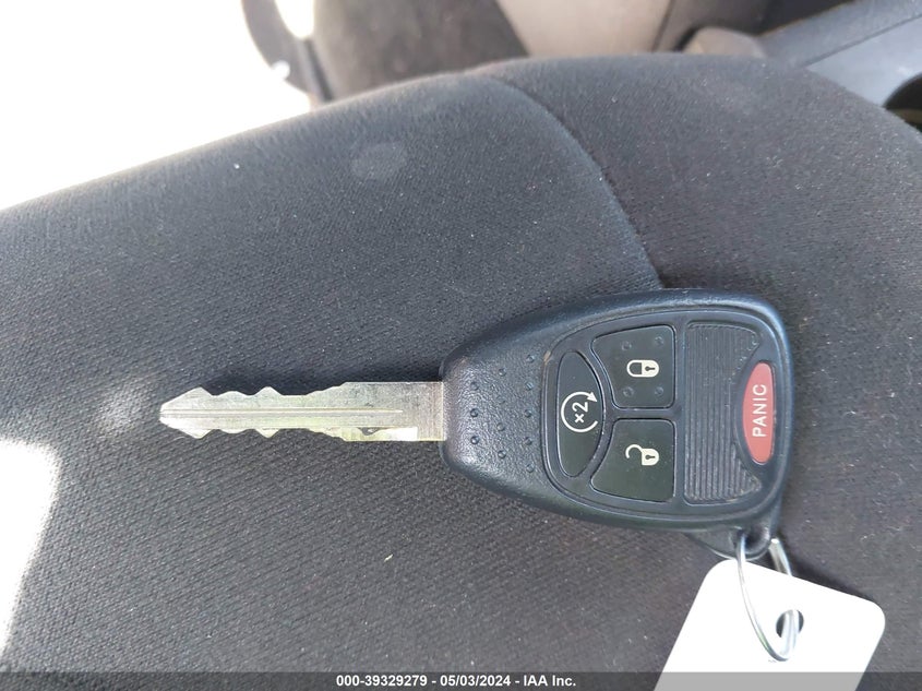 VIN 1C4NJRFB8HD175228 2017 JEEP PATRIOT LATITUDE 4X4
