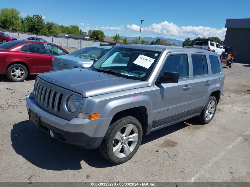 VIN 1C4NJRFB8HD175228 2017 JEEP PATRIOT LATITUDE 4X4