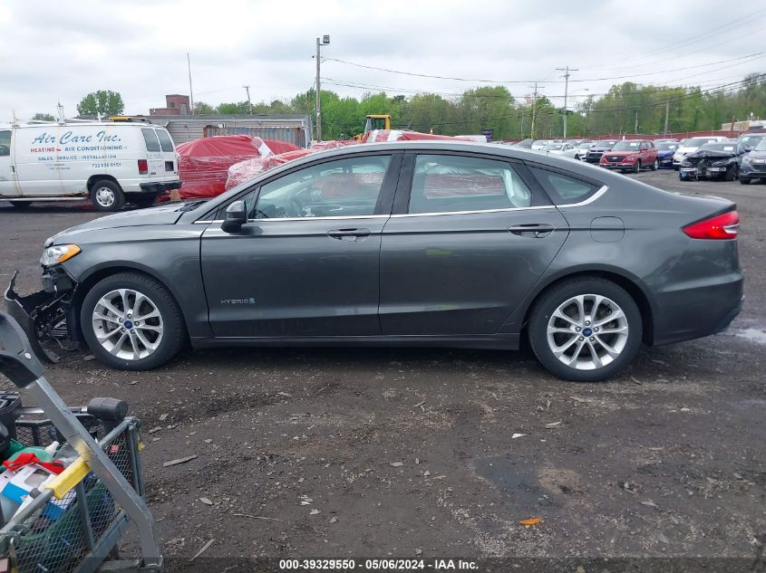 2019 Ford Fusion Hybrid Se VIN: 3FA6P0LU3KR266853 Lot: 39329550