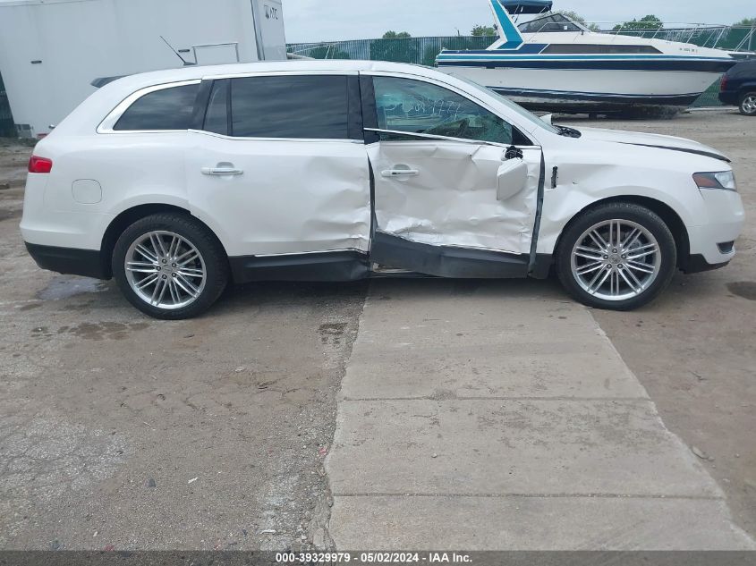 2018 Lincoln Mkt Reserve VIN: 2LMHJ5ATXJBL01672 Lot: 39329979