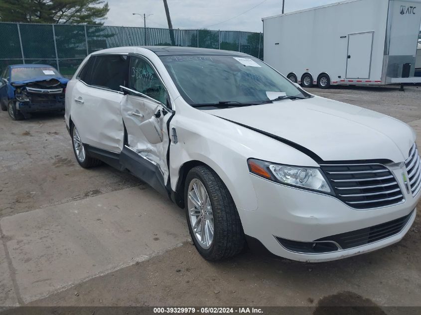 2018 Lincoln Mkt Reserve VIN: 2LMHJ5ATXJBL01672 Lot: 39329979