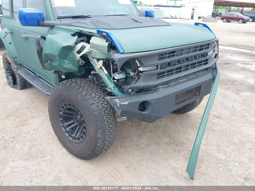 VIN 1FMEE5BP8NLB64077 2022 FORD BRONCO