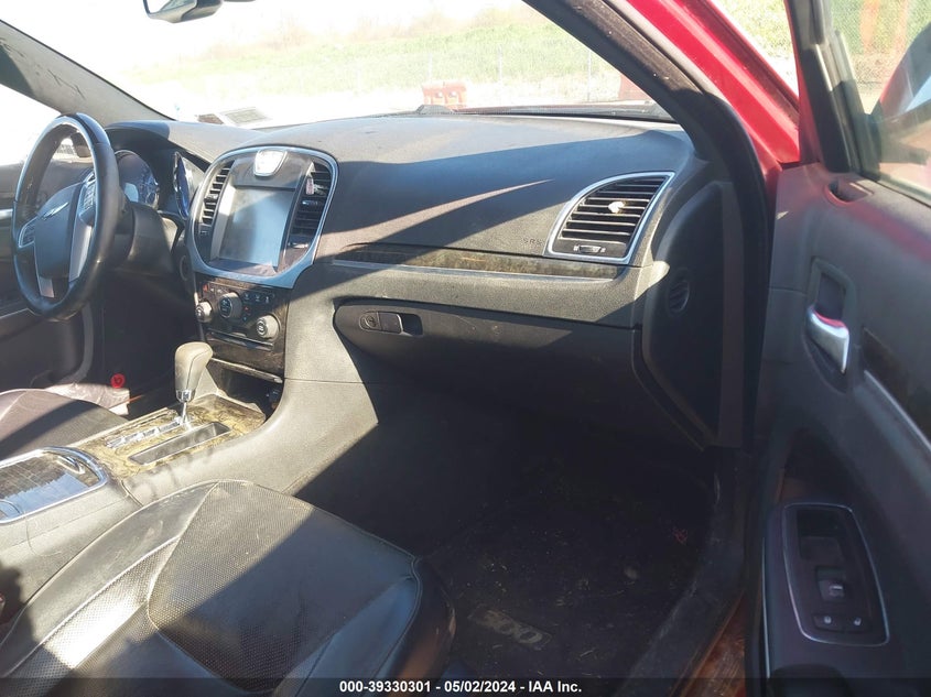 2012 Chrysler 300C VIN: 2C3CCAET3CH195044 Lot: 39330301