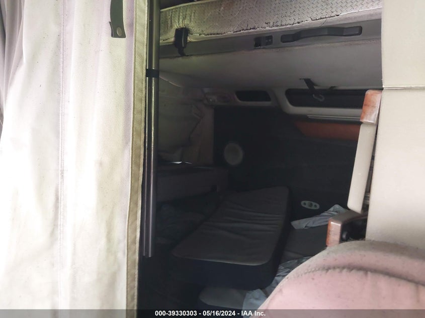 2008 Volvo Vn Vnl VIN: 4V4NC9GH98N479552 Lot: 39330303