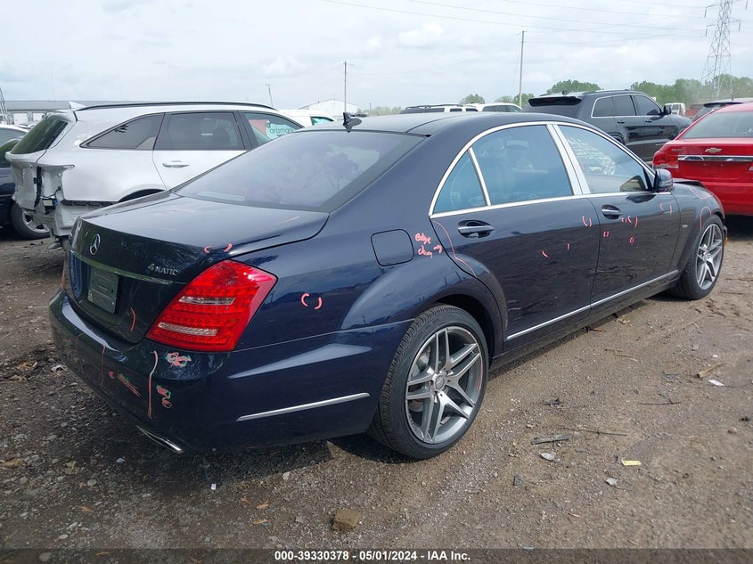 2012 Mercedes-Benz S 550 4Matic VIN: WDDNG9EB4CA447483 Lot: 39330378