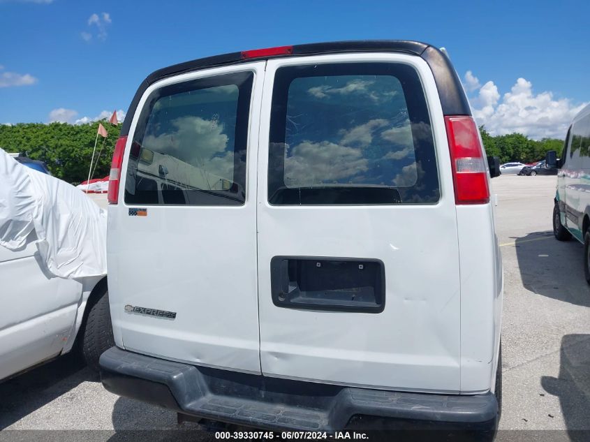 2017 Chevrolet Express 2500 Work Van VIN: 1GCWGAFF5H1310075 Lot: 39330745