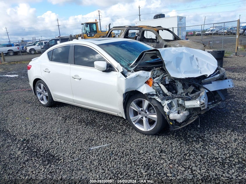 2013 Acura Ilx 2.0L VIN: 19VDE1F79DE008925 Lot: 39330897