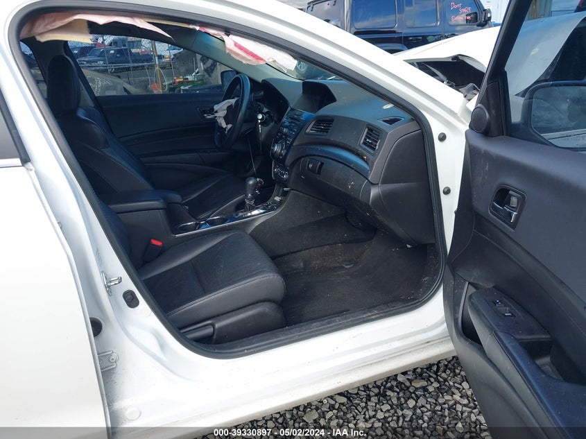 2013 Acura Ilx 2.0L VIN: 19VDE1F79DE008925 Lot: 39330897