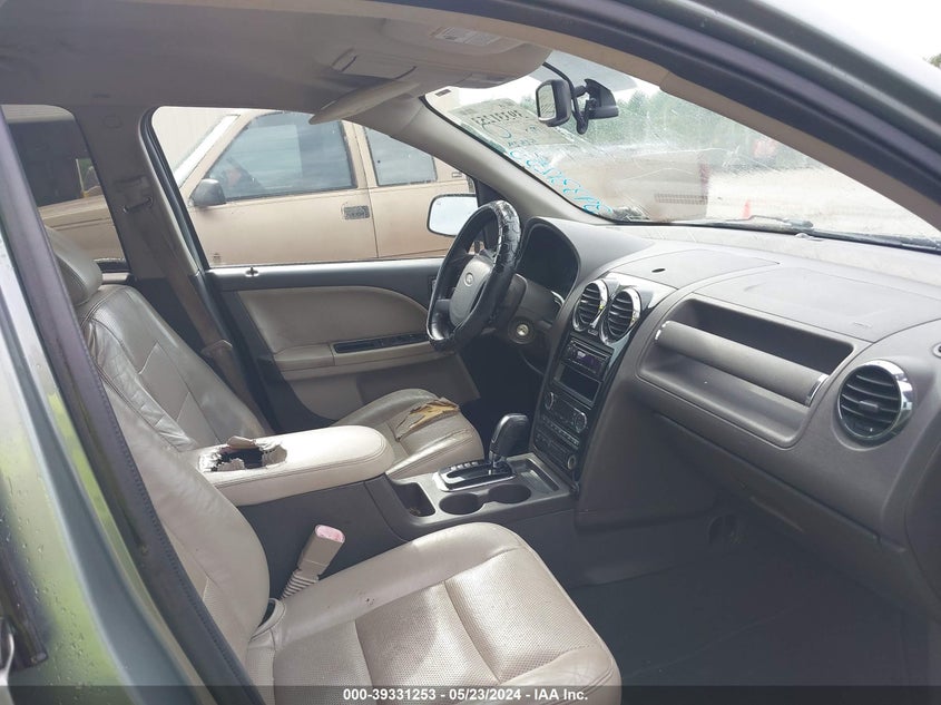 2008 Ford Taurus X Sel VIN: 1FMDK02W38GA24031 Lot: 39331253