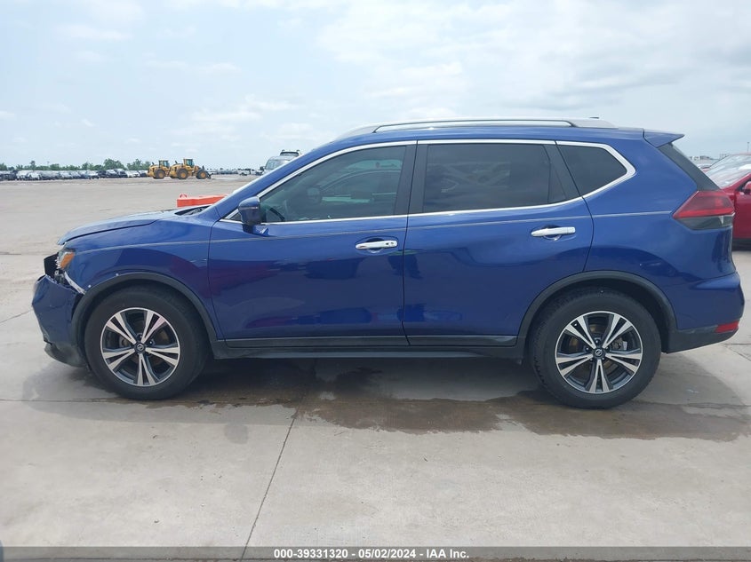 VIN 5N1AT2MTXKC717952 2019 NISSAN ROGUE SV
