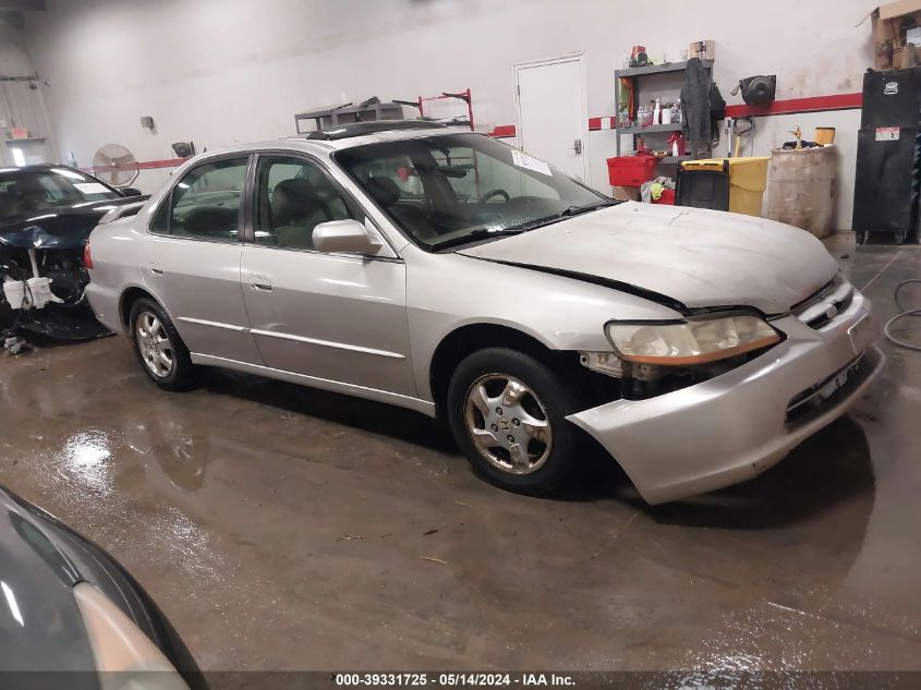 1998 Honda Accord Ex VIN: 1HGCG565XWA027641 Lot: 39331725