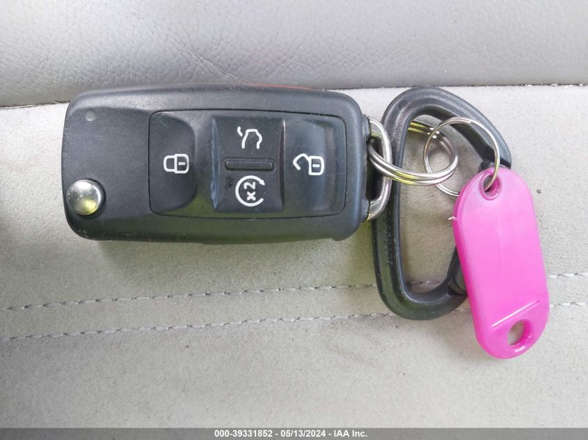 2013 Volkswagen Passat 2.0L Tdi Sel Premium VIN: 1VWCN7A32DC005069 Lot: 39331852