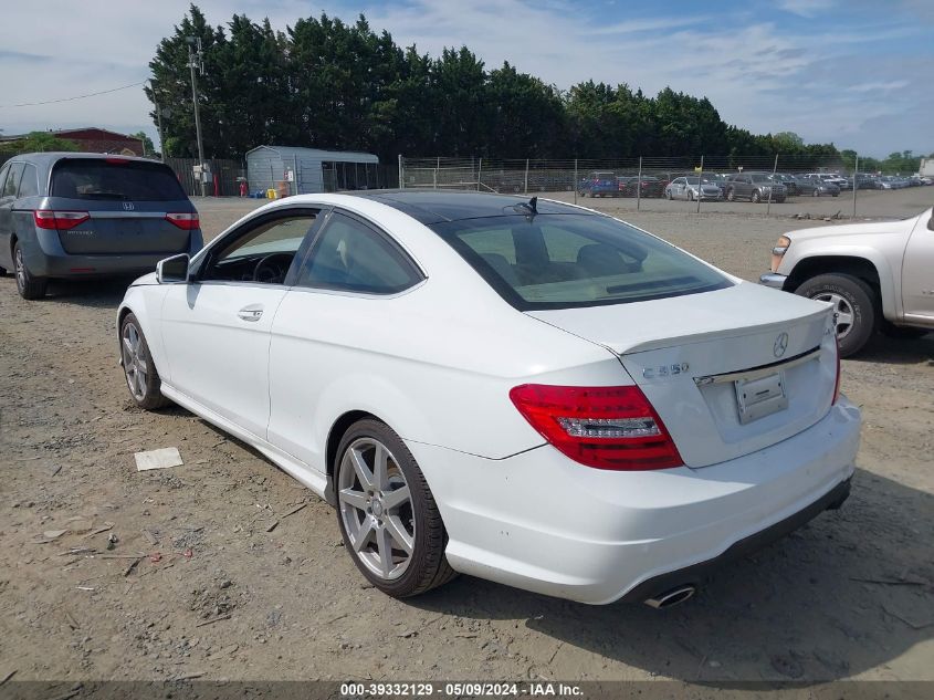 2015 Mercedes-Benz C 350 Sport 4Matic VIN: WDDGJ8JB1FG417255 Lot: 39332129