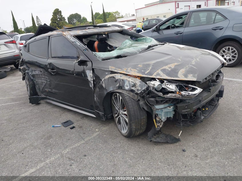 2016 Hyundai Veloster Turbo VIN: KMHTC6AE3GU262711 Lot: 39332349