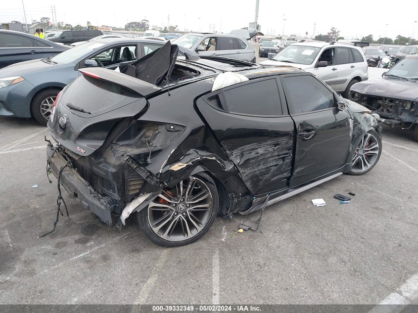 2016 Hyundai Veloster Turbo VIN: KMHTC6AE3GU262711 Lot: 39332349