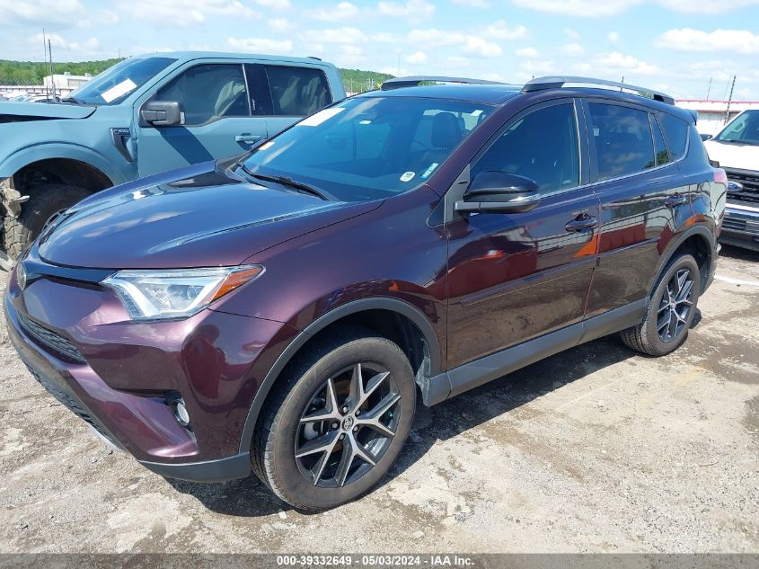 2T3NFRED9JW457688 2018 Toyota Rav4 Se