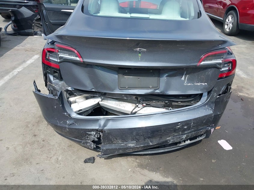 VIN 5YJ3E1EBXNF179882 2022 TESLA MODEL 3