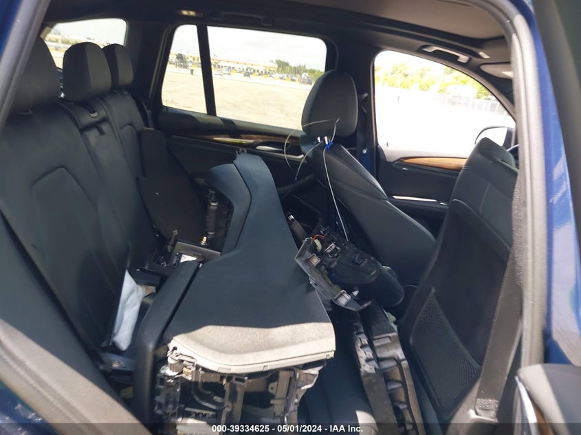2019 BMW X3 VIN: 5UXTR7C52KLF31531