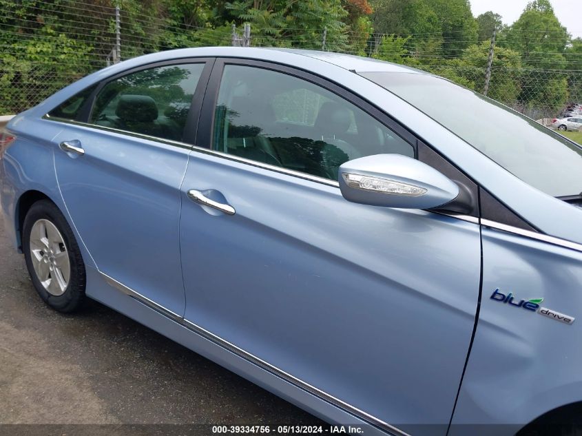 2011 Hyundai Sonata Hybrid VIN: KMHEC4A45BA005127 Lot: 39334756