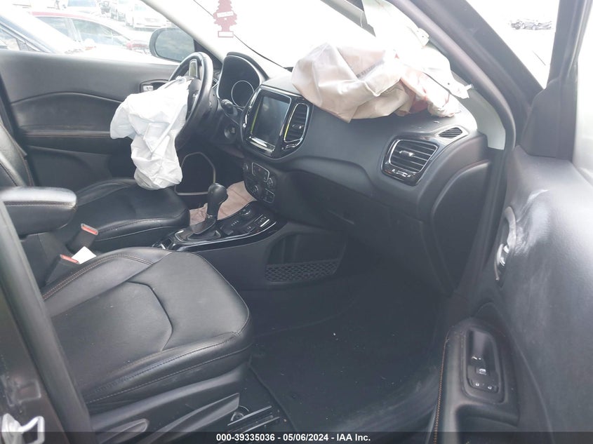 VIN 3C4NJDCB5MT527466 2021 JEEP COMPASS LIMITED 4X4