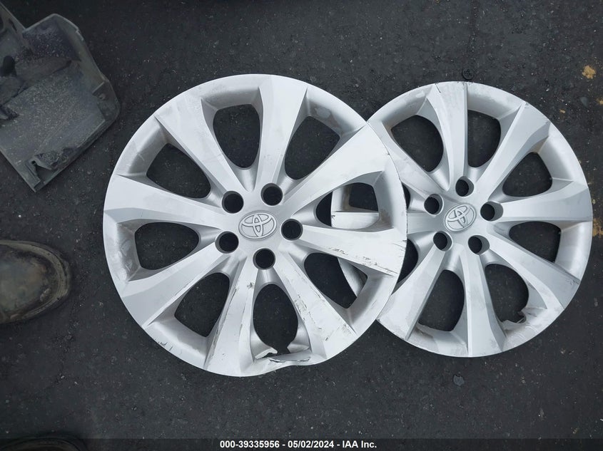 2024 TOYOTA COROLLA LE - JTDB4MEEXR3017912