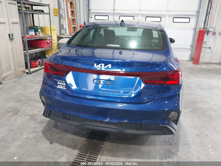 2024 Kia Forte Lxs VIN: 3KPF24AD9RE715330 Lot: 39336053