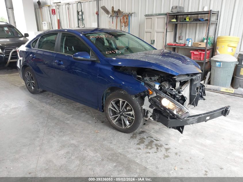 3KPF24AD9RE715330 2024 KIA FORTE - Image 1