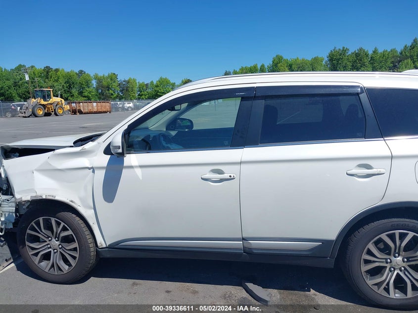 2018 MITSUBISHI OUTLANDER SE/SEL - JA4AD3A32JZ048335