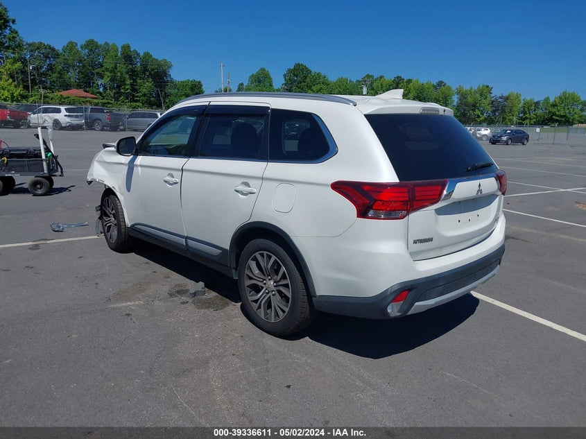 2018 MITSUBISHI OUTLANDER SE/SEL - JA4AD3A32JZ048335