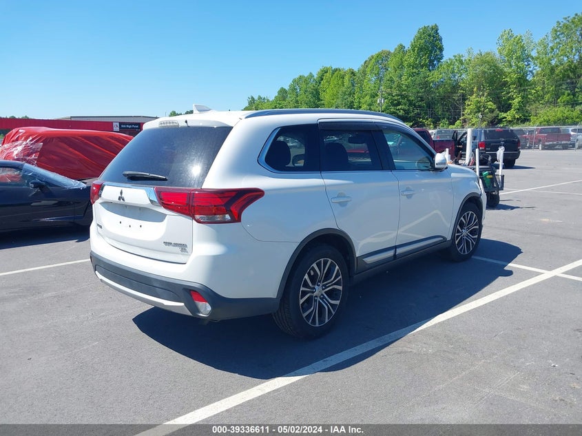 2018 MITSUBISHI OUTLANDER SE/SEL - JA4AD3A32JZ048335
