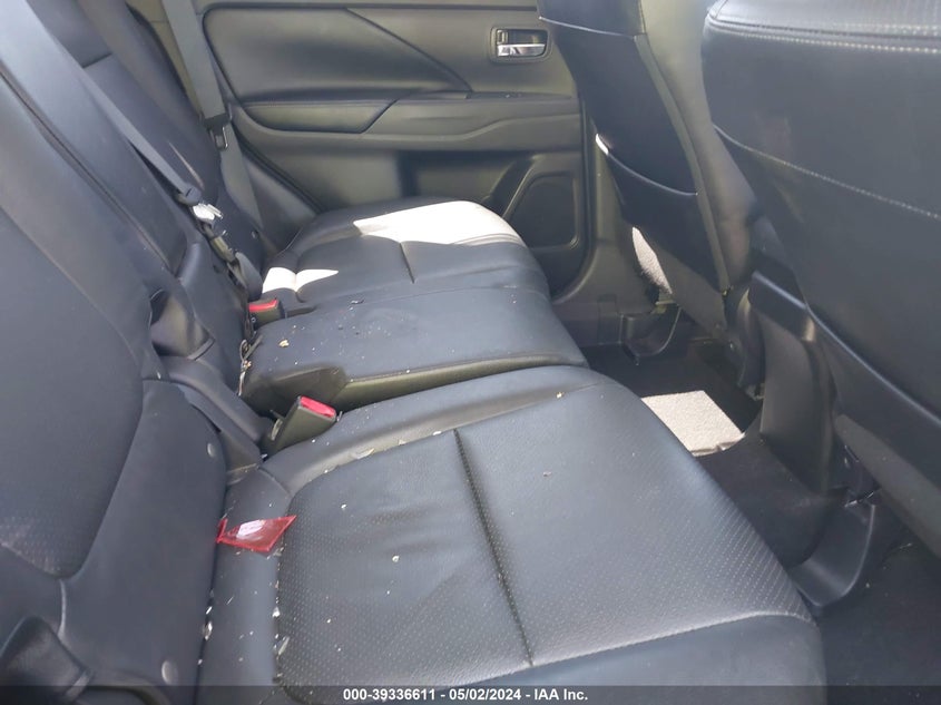 2018 MITSUBISHI OUTLANDER SE/SEL - JA4AD3A32JZ048335