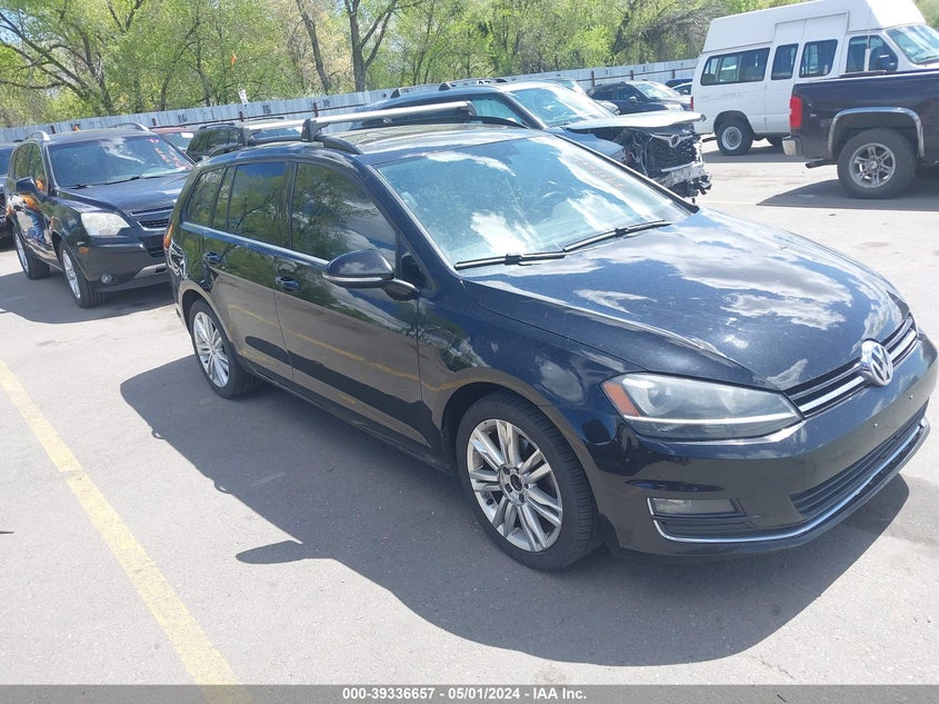 2015 VOLKSWAGEN GOLF SPORTWAGEN TDI SE 4-DOOR - 3VWCA7AU2FM516870