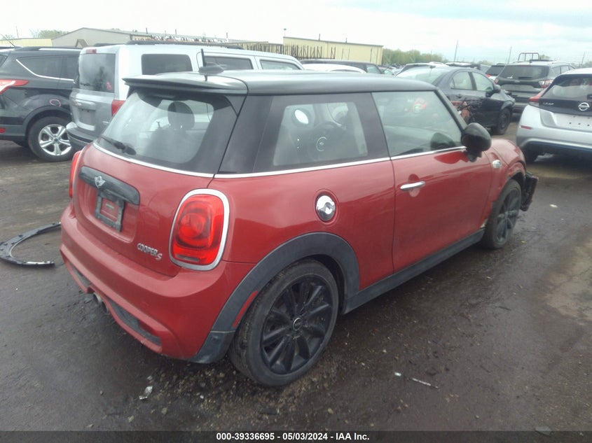2018 Mini Hardtop Cooper S VIN: WMWXP7C57J2A48918 Lot: 39336695