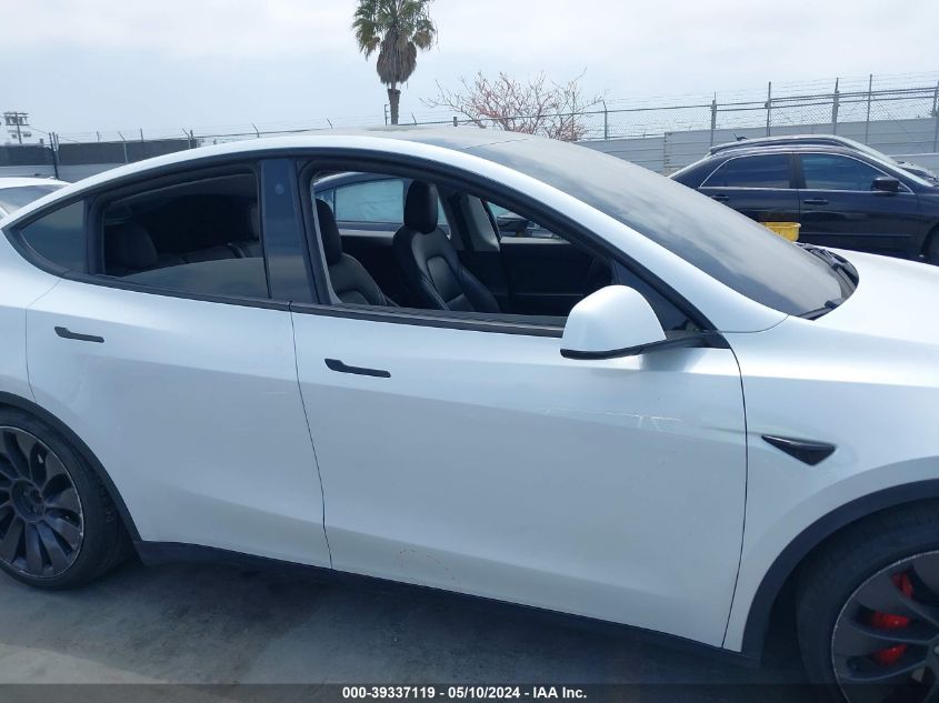 2021 Tesla Model Y Performance Dual Motor All-Wheel Drive VIN: 5YJYGDEF0MF230471 Lot: 39337119