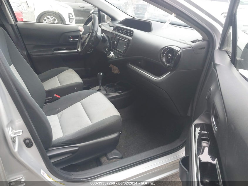 2015 Toyota Prius C Two VIN: JTDKDTB31F1576401 Lot: 39337260