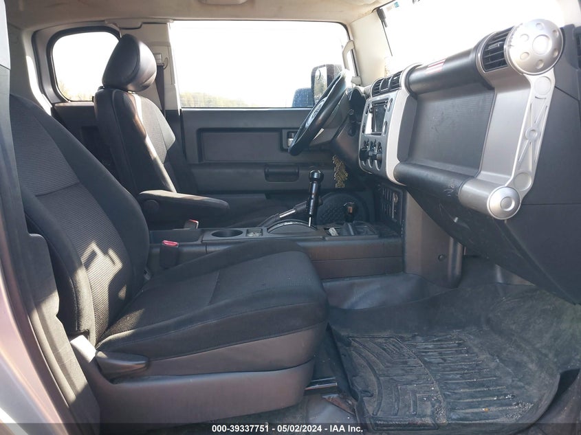 2007 Toyota Fj Cruiser VIN: JTEBU11F270022562 Lot: 39337751