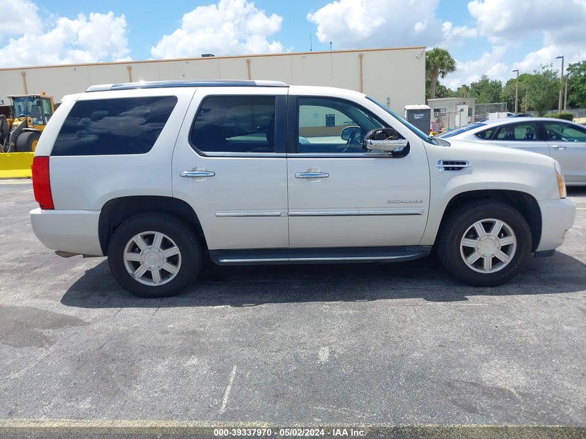2013 CADILLAC ESCALADE STANDARD - 1GYS3AEF8DR288896