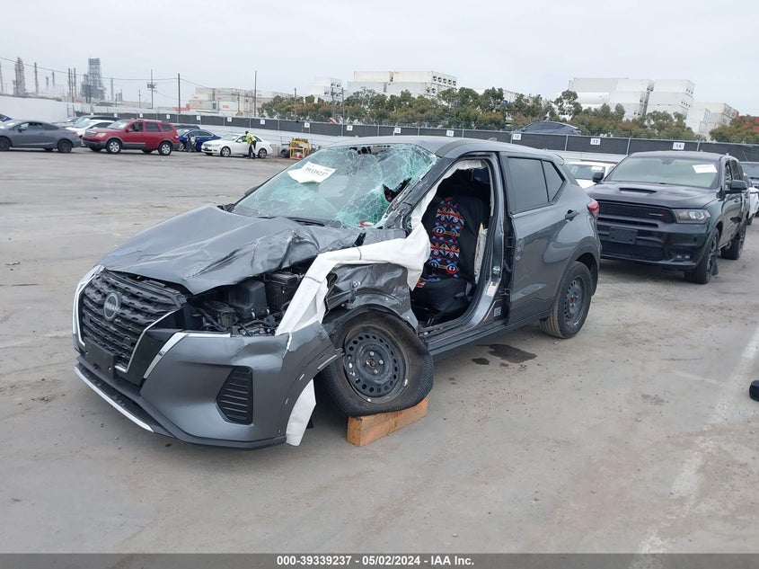 2023 NISSAN KICKS 1.6L I4   N(VIN: 3N1CP5BV4PL524279