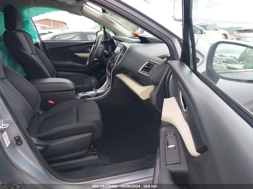 2019 Subaru Ascent Premium VIN: 4S4WMABD8K3430389 Lot: 39339460