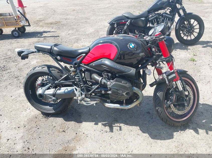 2015 BMW R Nine T VIN: WB10A1603FZ583918 Lot: 39339754
