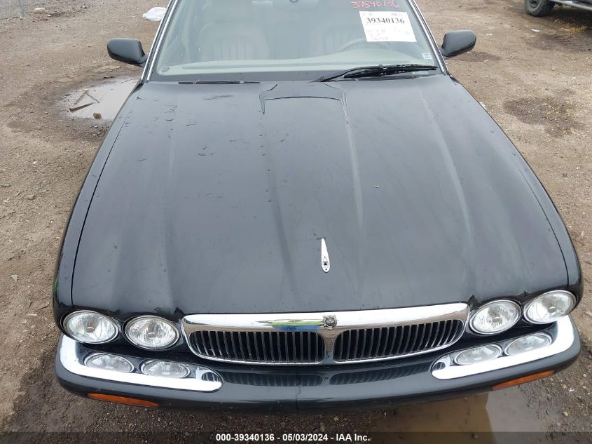 SAJDA14C5YLF10559 2000 Jaguar Xj8