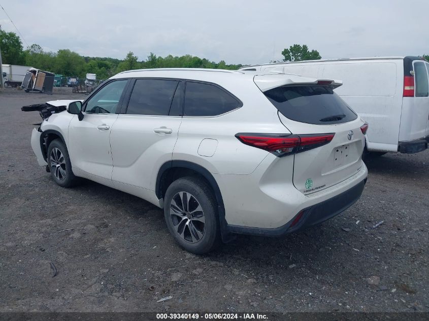 2021 Toyota Highlander Xle VIN: 5TDGZRBH8MS137721 Lot: 39340149